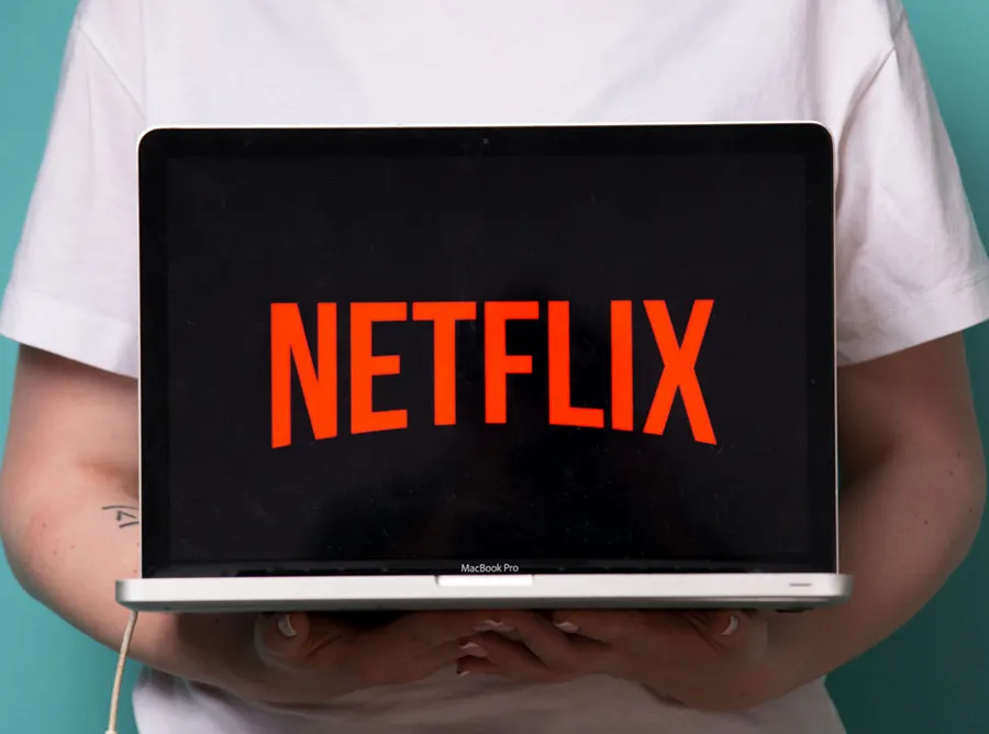 Queen’s Gambit Bikin Netflix Tembus 200 Juta Pelanggan Tahun Lalu