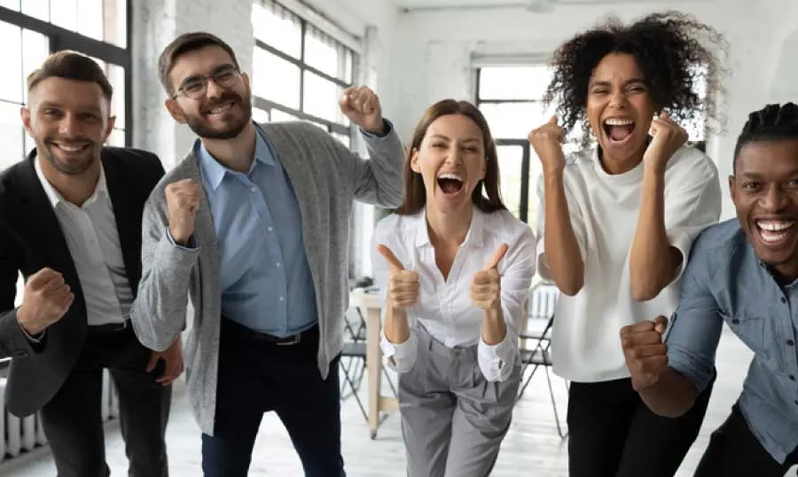 Digest Saham: Job Opening di AS Tumbuh Lebihi Ekspektasi, di Level 7.7 Juta